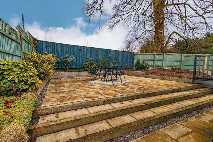 2 Bedroom Retirement Property For Sale In North Drive, Blunsdon Abbey Park, Blunsdon, SN25