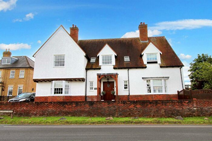 5 Bedroom Detached House To Rent In South Hanningfield Road, South Hanningfield, Chelmsford, CM3