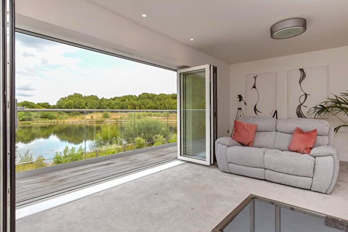 4 Bedroom Detached House For Sale In Lakeside, South Chailey, Lewes, East Sussex, BN8