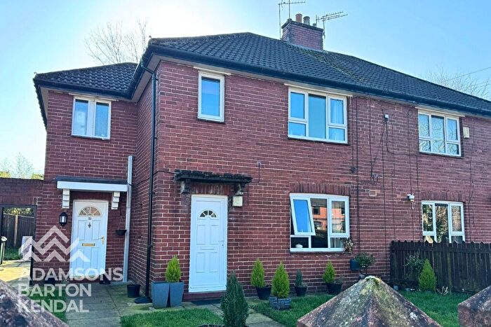 1 Bedroom Flat To Rent In Turf Hill Road, Rochdale, OL16