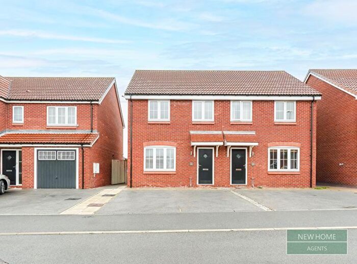 3 Bedroom Semi-detached House For Sale In Reckitt Drive Swanland, North Ferriby, HU14