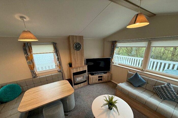 2 Bedroom Caravan For Sale In Viewfield Manor, Torranyard, Kilwinning, North Ayrshire, KA13