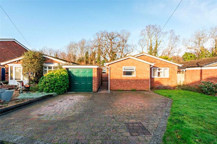 3 Bedroom Bungalow For Sale In Brooklands Road, Riseley, Bedfordshire, MK44