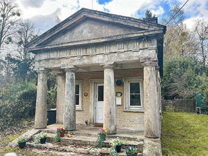 3 Bedroom Character Property To Rent In Hatchett Green, Hale, Fordingbridge, SP6