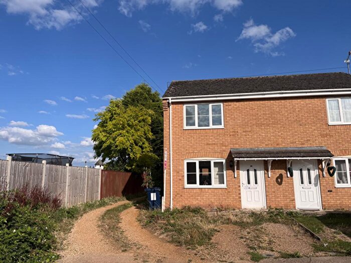 2 Bedroom Semi-Detached House To Rent In Wisbech, PE13