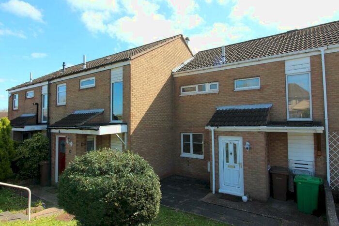 2 Bedroom Terraced House To Rent In Bewick Drive, Nottingham, NG3