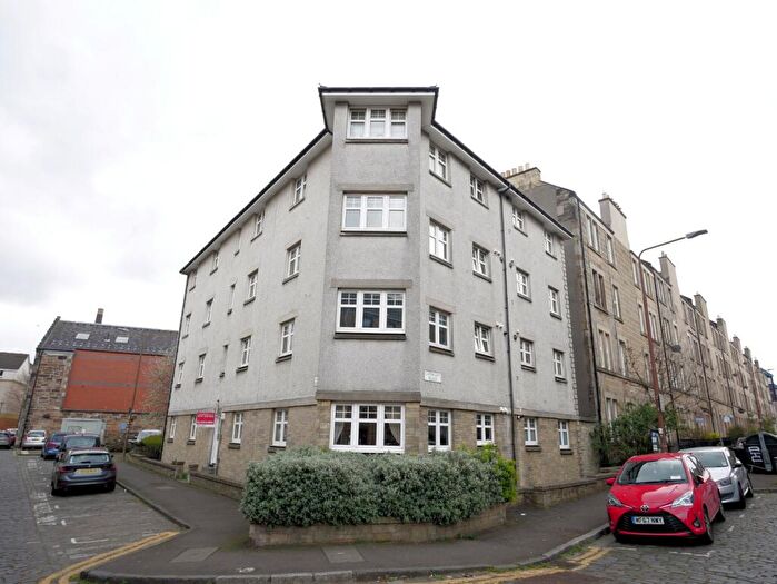 1 Bedroom Flat To Rent In Duff Street, Dalry, Edinburgh, EH11