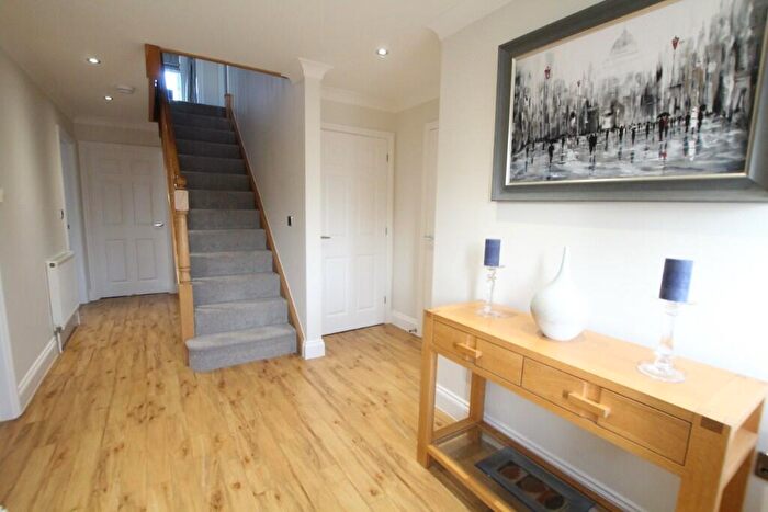 4 Bedroom Detached House For Sale In Blunham Road, Moggerhanger, MK44