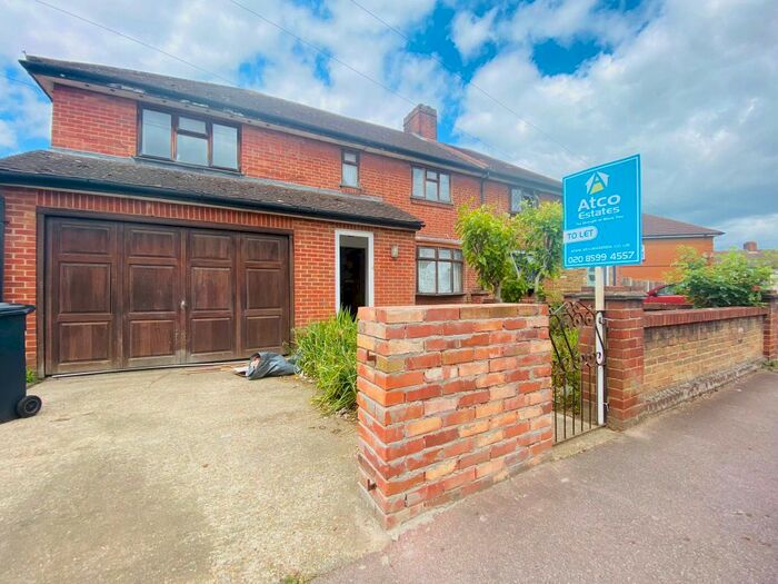 4 Bedroom Semi-Detached House To Rent In East Road, Chadwel Heath, RM6