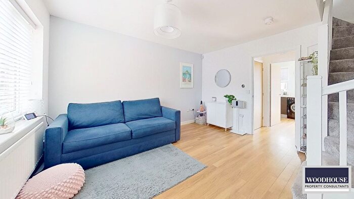 2 Bedroom Terraced House For Sale In Aldermere Avenue, Cheshunt, EN8