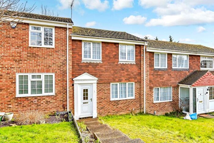 3 Bedroom Terraced House For Sale In Lombardy Close, Hempstead, Gillingham, Kent, ME7