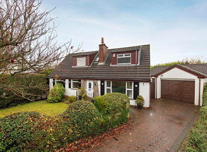 5 Bedroom Detached Chalets For Sale In Green Acres, Newtownabbey, BT36