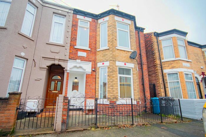 3 Bedroom End Of Terrace House To Rent In Westminster Avenue, Hull HU8