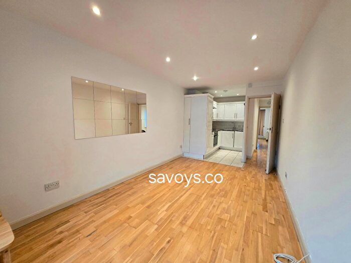 1 Bedroom Flat To Rent In Amhurst Park, Hackney, N16