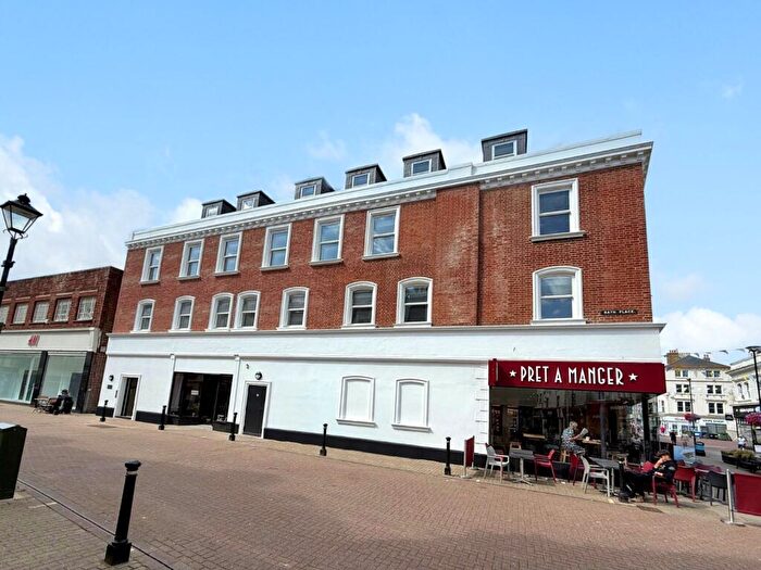 2 Bedroom Apartment To Rent In Flat Coastal House, Bath Place, Worthing, West Sussex, BN11