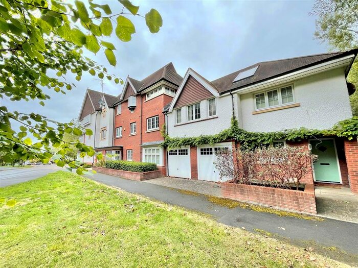 2 Bedroom Flat To Rent In Long Down Avenue, Cheswick Village, Bristol, BS16