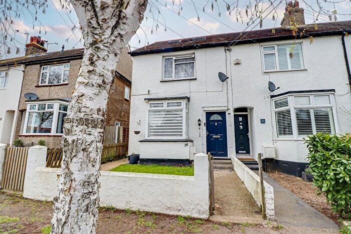 4 Bedroom End Terrace House For Sale In Elm Road, Hadleigh, SS7