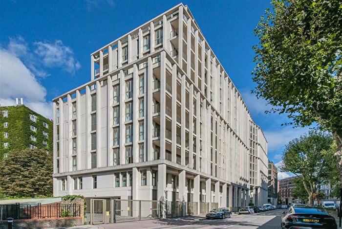 3 Bedroom Flat To Rent In Abell House, John Islip Street, Westminster, London, SW1P