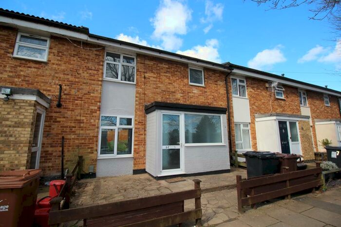 3 Bedroom Terraced House To Rent In Meadow Way, Stevenage, SG1
