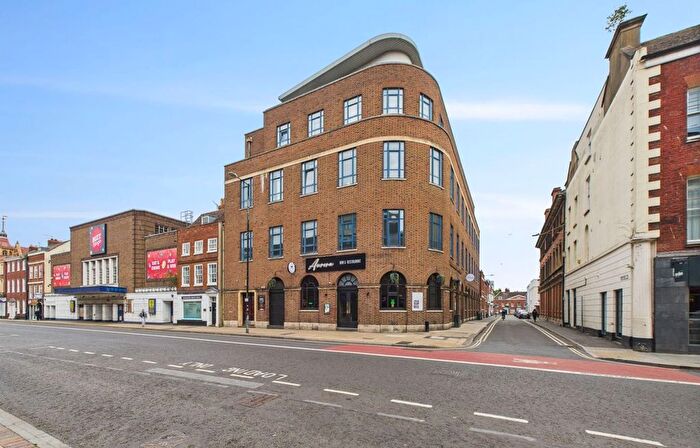 1 Bedroom Flat To Rent In Foregate Street, Worcester, WR1