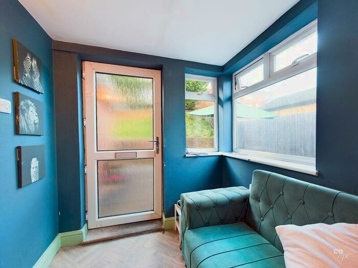 5 Bedroom Detached House To Rent In Plymouth Avenue, Brighton, BN2