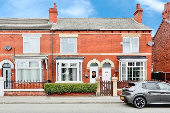 3 Bedroom Terraced House For Sale In Lidgett Lane, Dinnington, Sheffield, S25