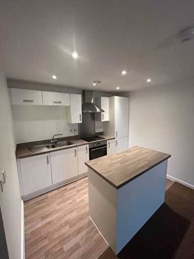 2 Bedroom Flat To Rent In Spires View, Warrington, WA1