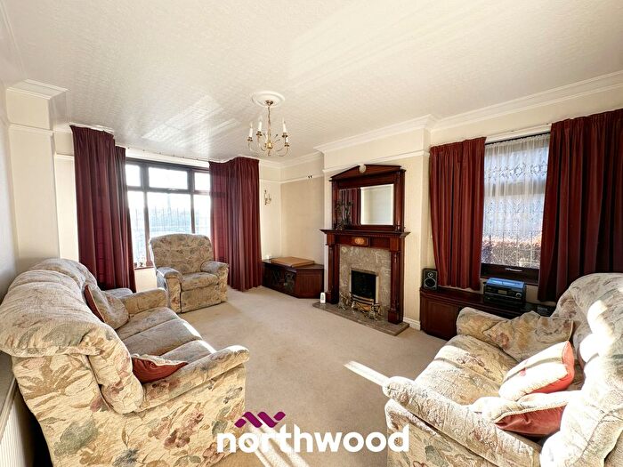 3 Bedroom Bungalow For Sale In High Street, Dunsville, Doncaster, DN7