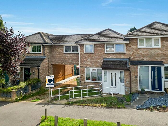 4 Bedroom Property For Sale In Bushy Close, Bletchley, Milton Keynes, MK3
