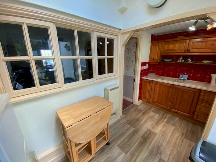 4 Bedroom Cottage For Sale In High Street, New Quay, SA45