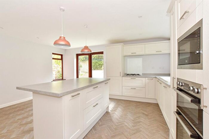 4 Bedroom Detached House For Sale In Hollowood Road, Sandown, Isle Of Wight, PO36