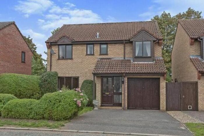 4 Bedroom Property To Rent In Bill Rickaby Drive, Newmarket, CB8