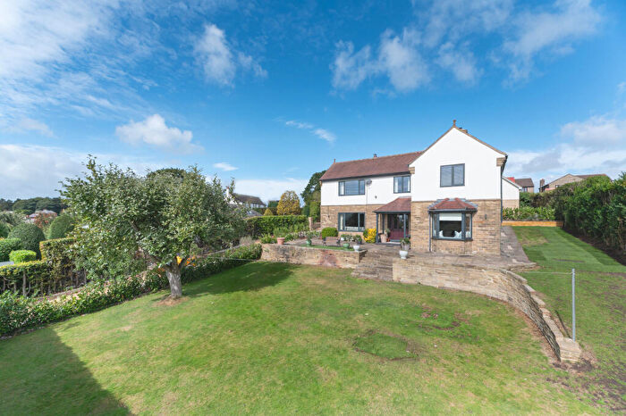 5 Bedroom Detached House For Sale In Otley Road, Eldwick, Bingley, West Yorkshire, BD16