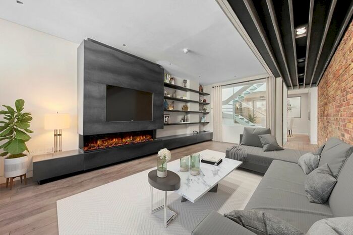 4 Bedroom Mews House To Rent In Ennismore Mews, London, SW7