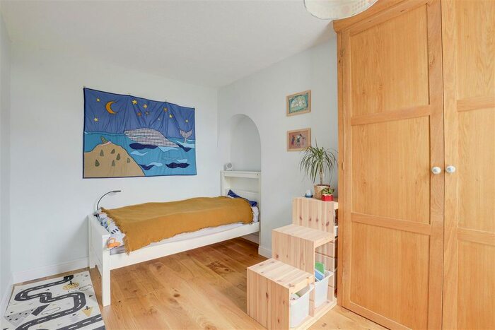 3 Bedroom Terraced House For Sale In Morley Avenue, Mapperley, Nottinghamshire, NG3