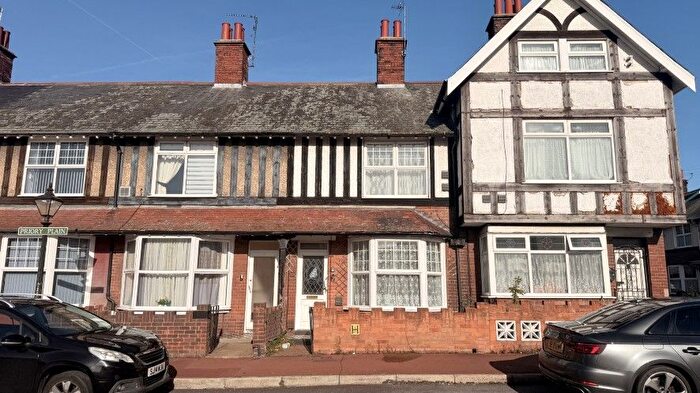 4 Bedroom Terraced House For Sale In Priory Plain, Great Yarmouth, Norfolk, NR30