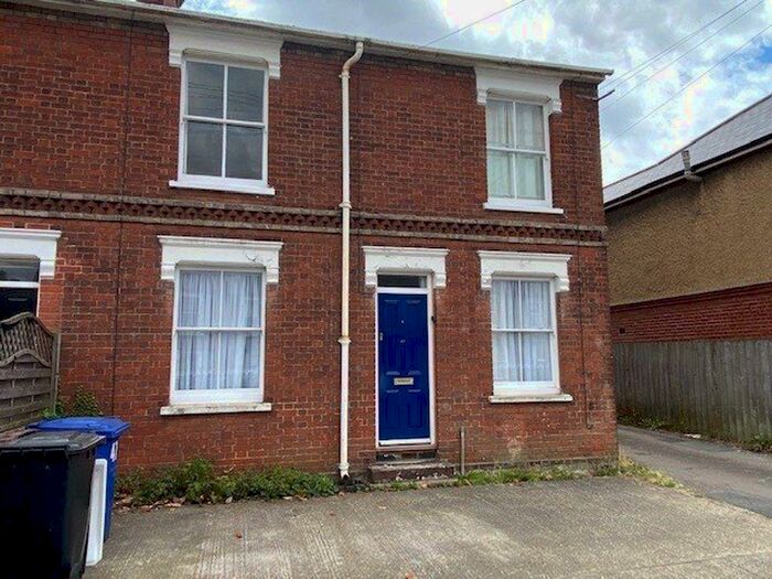 2 Bedroom Flat To Rent In Queens Road, Bury St Edmunds, IP33