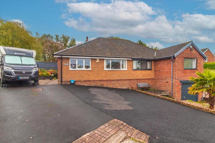 2 Bedroom Bungalow For Sale In Foxdale Grove, Preston, PR1