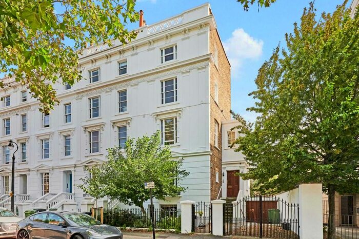 1 Bedroom Flat To Rent In Grafton Square, London, SW4