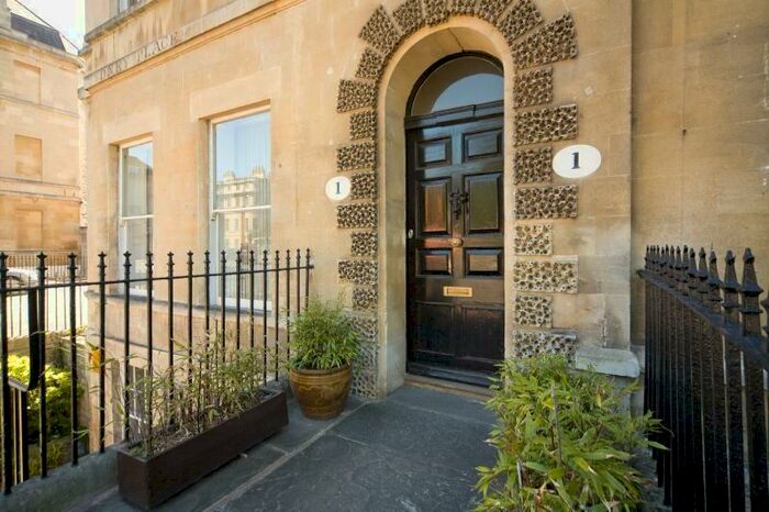 1 Bedroom Apartment To Rent In Sydney Place, Bath, BA2