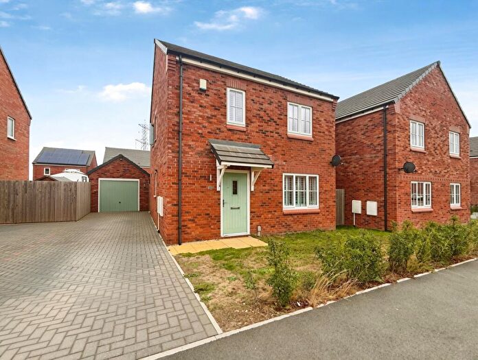 3 Bedroom Detached House For Sale In Hartshorn Road, Armthorpe, Doncaster, DN3