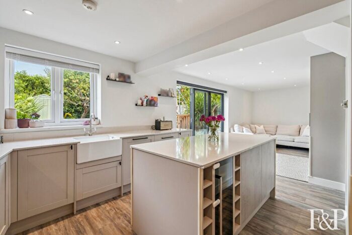4 Bedroom Semi-Detached House For Sale In Church Walk, Burnham, SL1