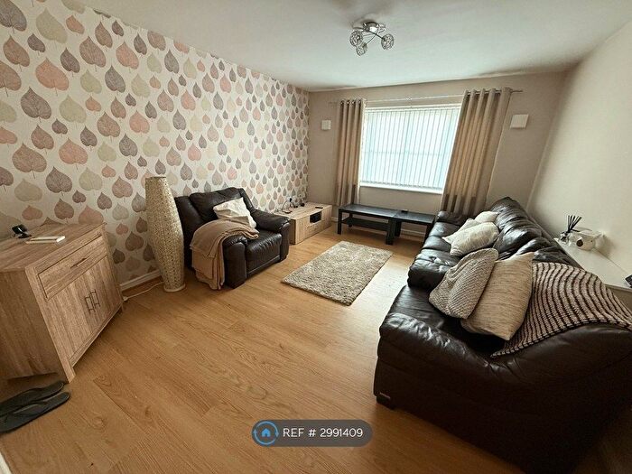 3 Bedroom Flat To Rent In Vauxhall Road, Liverpool, L5