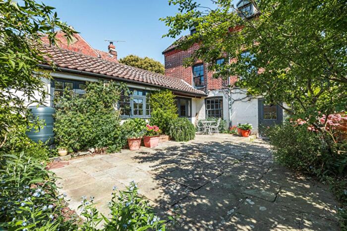 3 Bedroom Cottage For Sale In Swaffham, PE37