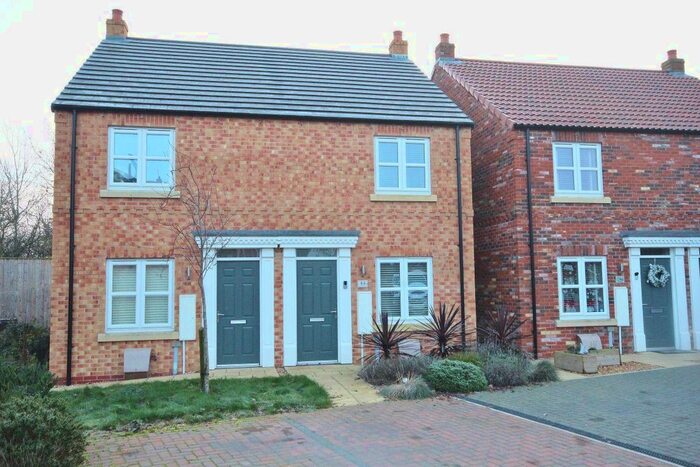2 Bedroom Semi-Detached House To Rent In The Hedgerows, Eggborough, Goole, DN14