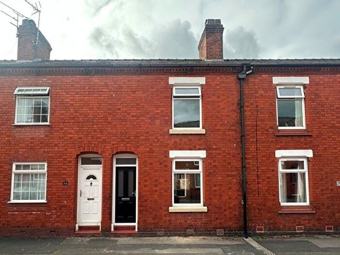 2 Bedroom Property To Rent In Huxley Street, Northwich, CW8
