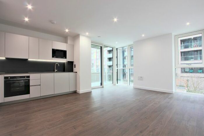 1 Bedroom Flat To Rent In Hartingtons Court, Coster Avenue, London, N4