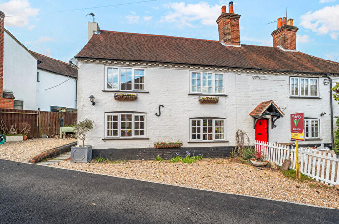3 Bedroom End Of Terrace House For Sale In Church Lane, Ewshot, Farnham, Hampshire, GU10