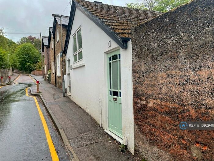 4 Bedroom Detached House To Rent In Chesham Road, Berkhamsted, HP4