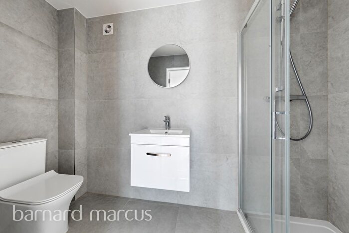 1 Bedroom Flat To Rent In Clifford Road, London, SE25